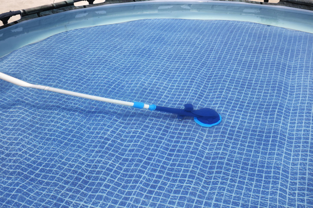 Above Ground Pool Cleaning Vacuum D93493