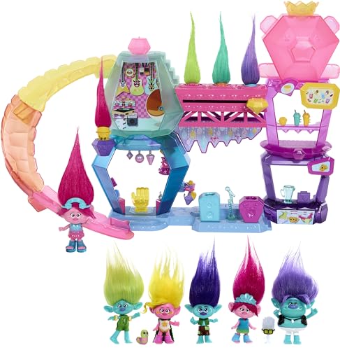 Mount Rageous Playset with Small Doll & 25+ Accessories R46318