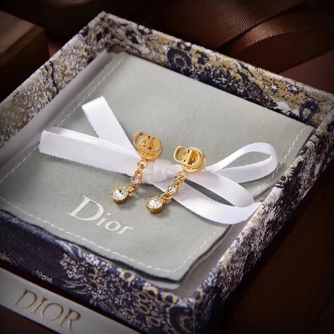 Jewelry V9562