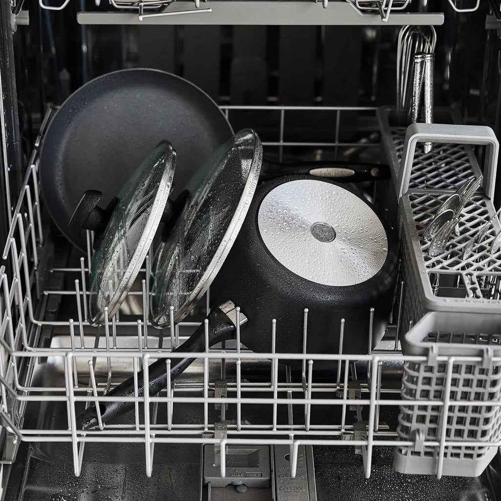 Windsor Pan with Lid, 3 Qt. U66589