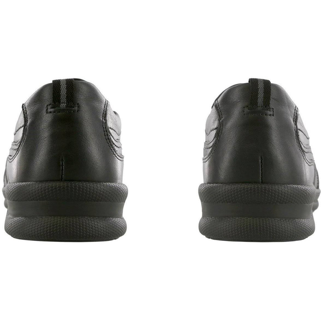 Black 13 Wide Cruise Shoes Y617