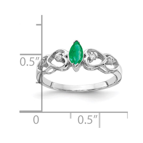14 Karat White Gold Marquise Emerald and Diamond Ring F91107