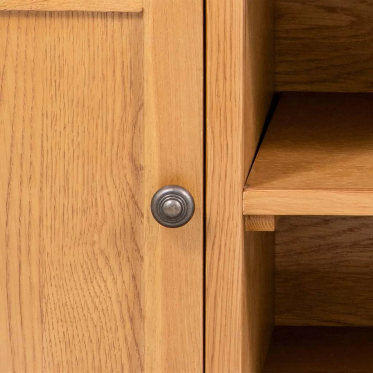 Solid Oak Wood TV Cabinet Y34945
