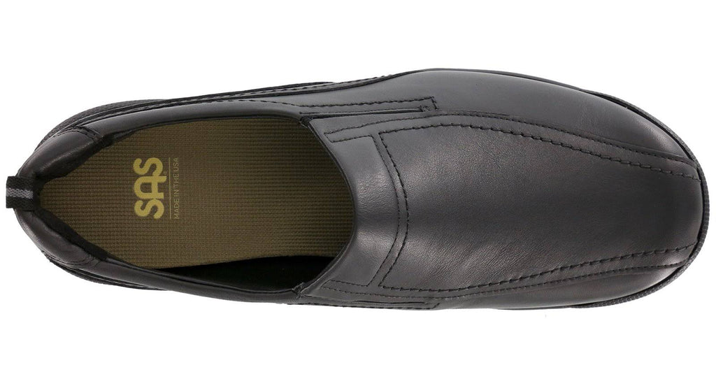 Black 13 Wide Cruise Shoes Y617